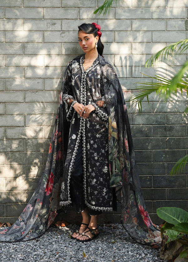 Q Prints by Qalamkar | Lawn 2026 | Eavan