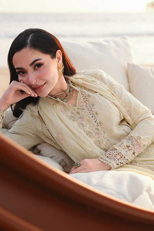 Sahil Luxury Lawn ’26 by Qalamkar || SA-03 SAFA