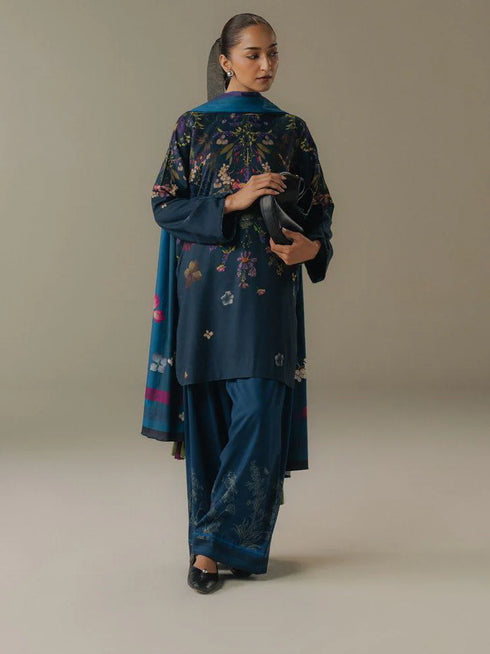 Zara Shahjahan Coco Prints Winter Edit V-Morning Echo-8A