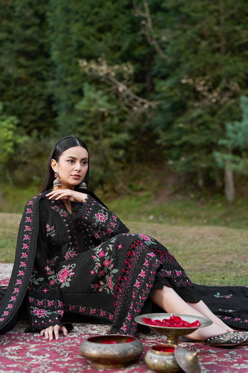 Reet Karandi Winter Collection by Ramshaa Vol-13| R-1301