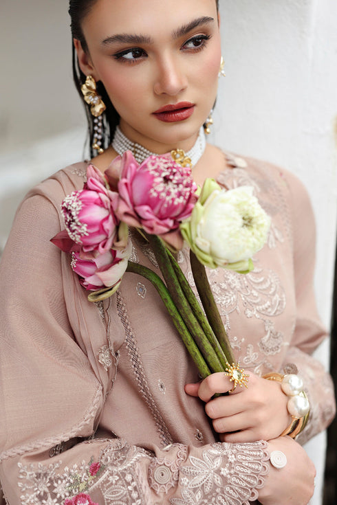 Qalamkar Qline Linen 2025 | KL-14 | DUSK