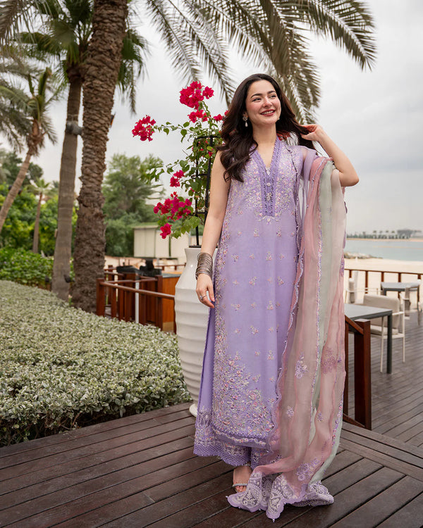 Faiza Saqlain X Hania Aamir Luxury Lawn 2026 | Suela